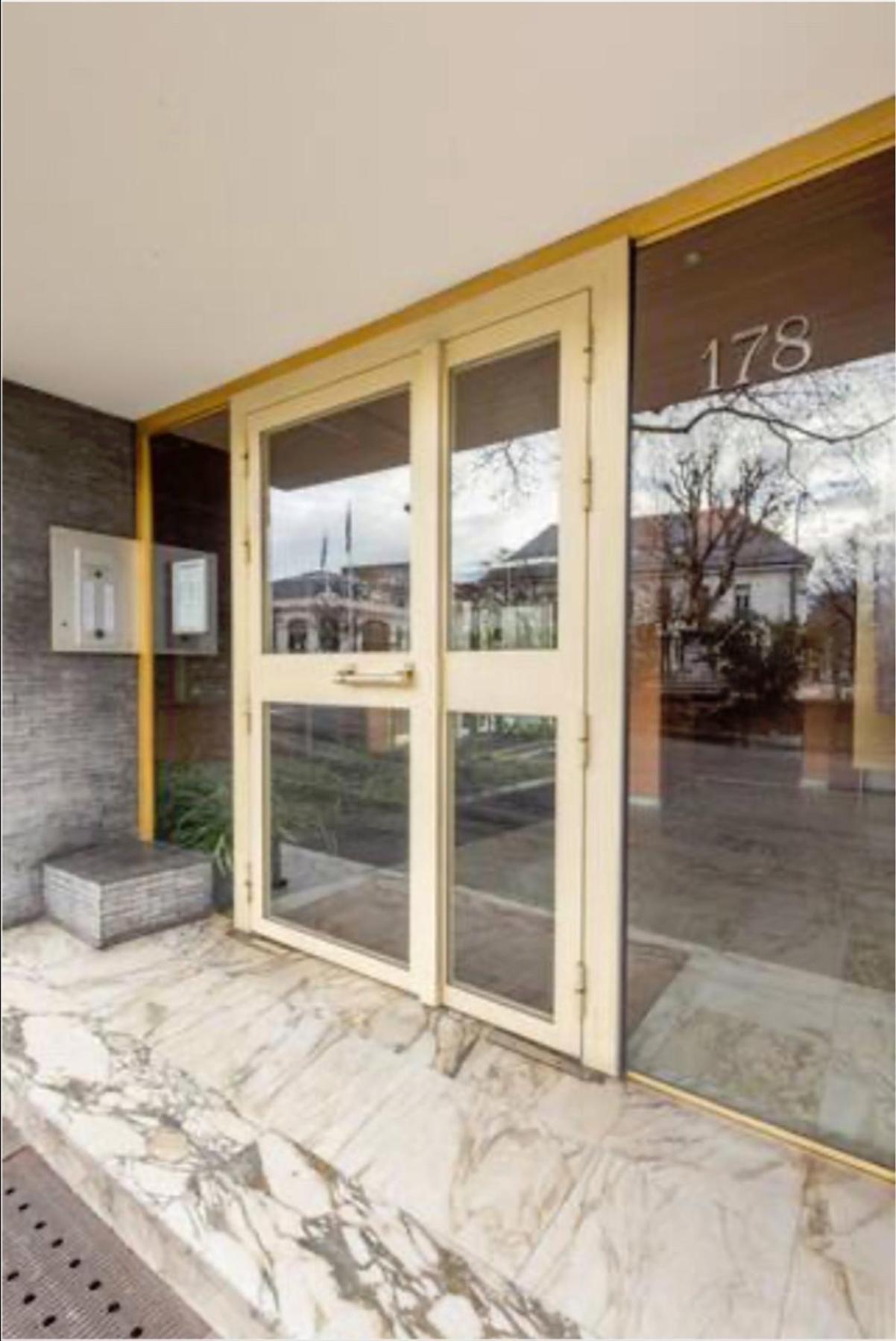 Logement Autour De Moi * * * * * Chambéry Eksteriør bilde